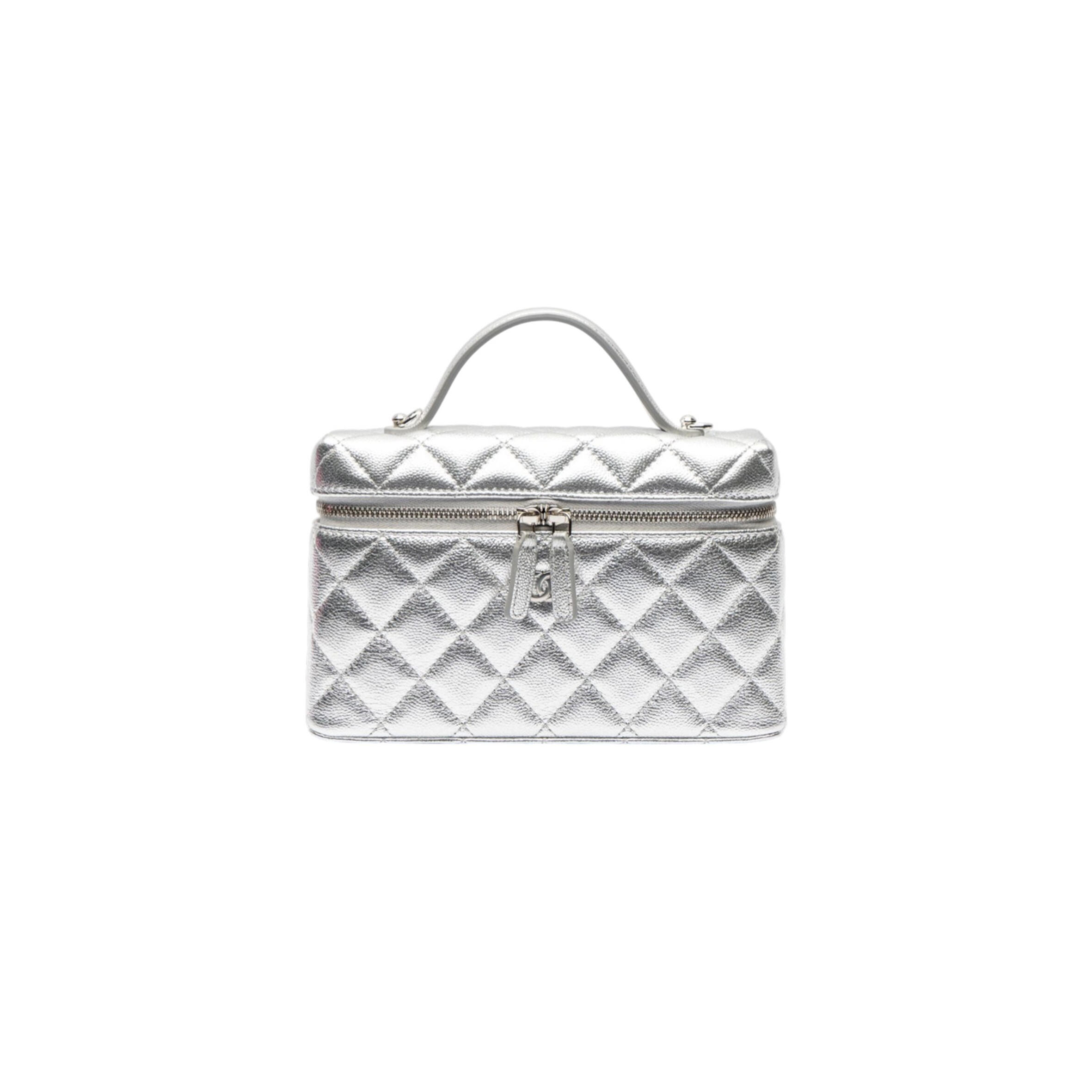 CHANEL VANITY CLUTCH WITH CHAIN CAVIAR SILVER METALLIC AP96126 (19.5*17*5cm)